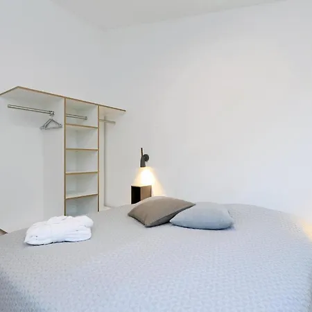 Gorgeous In Lembruch-duemmer With Kitchen